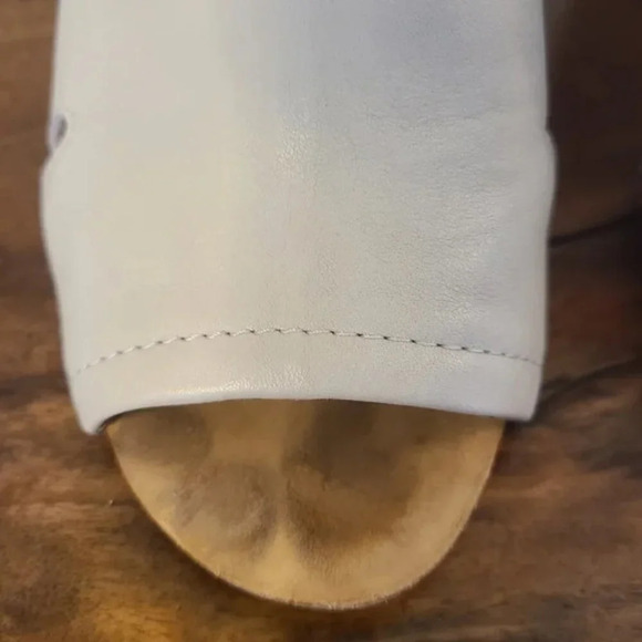 Rag & Bone Wembley Wedge Bone Colored Sandals - Picture 5 of 16